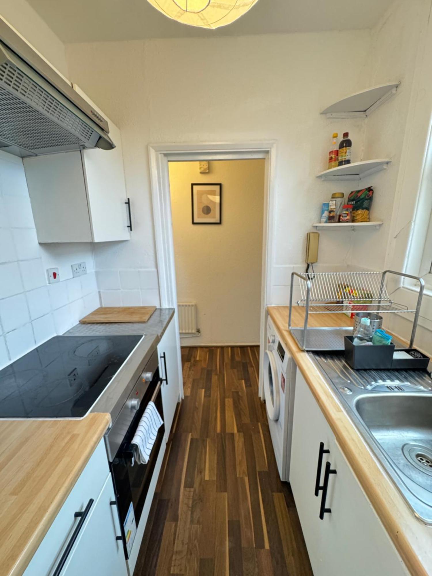 2 Bed Apt Sofa Bed Up To 6 Londra Esterno foto